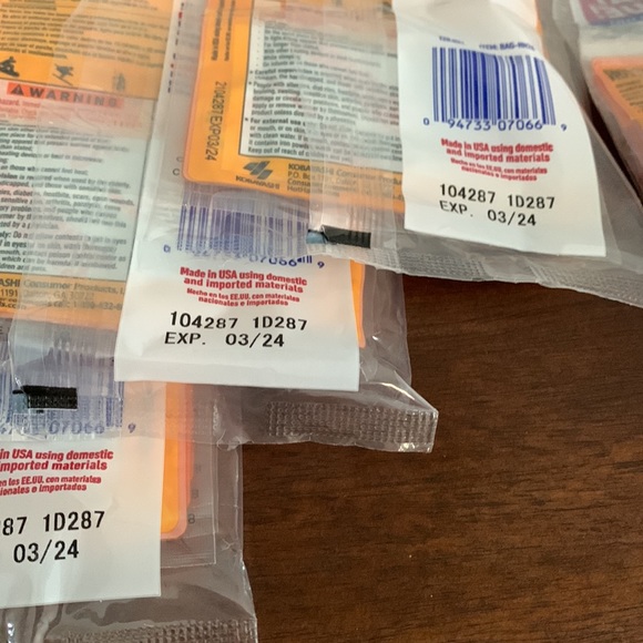 HotHands Hand Warmer Bundle pack. Office use, camping, tailgating. - Picture 12 of 13